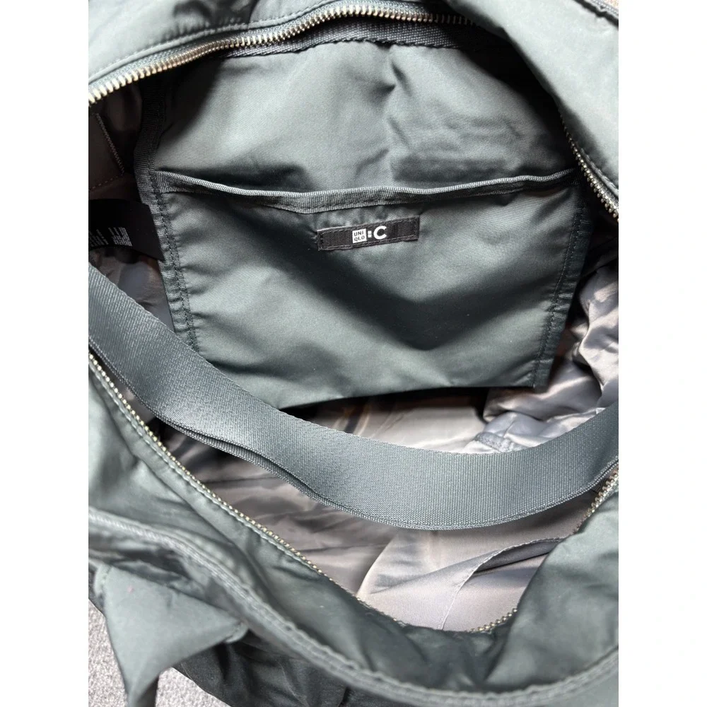 UNIQLO : C 2 Way Utility Bag Should Duffle Tote Super Shopper Gym Daily NEW NWT